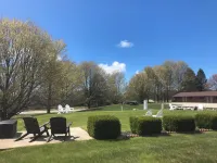 Inn at the Alpine Hotels in Manistee County