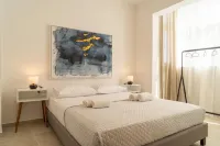 Pananos Sq House I - 3-Star