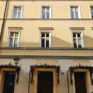Exclusive Loft Main Square AC p4You pl Hotel Exterior
