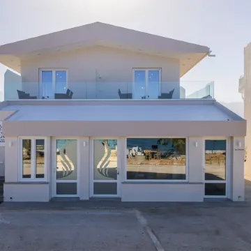 Alexia Seaview Apartments