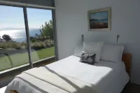 Avalon Coastal Retreat