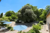 Résidence du Château de Bégué