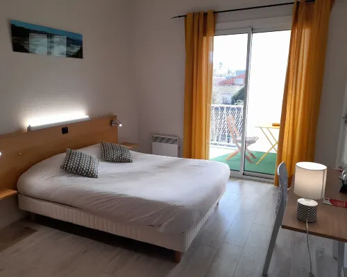 Hotel de France Hotels in Saintes