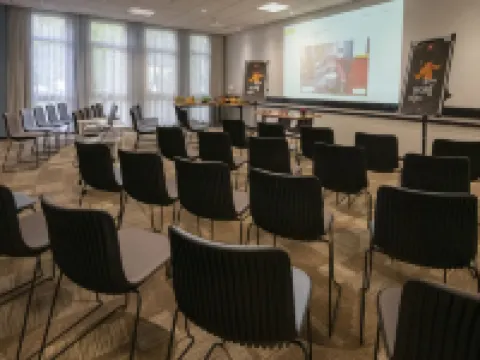 宜必思加普酒店 加普酒店