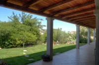 Domo Minnannu Miriu - Camere per vacanze a Porto San Paolo, San Teodoro, Olbia, Tavolara Hotel a Murta Maria