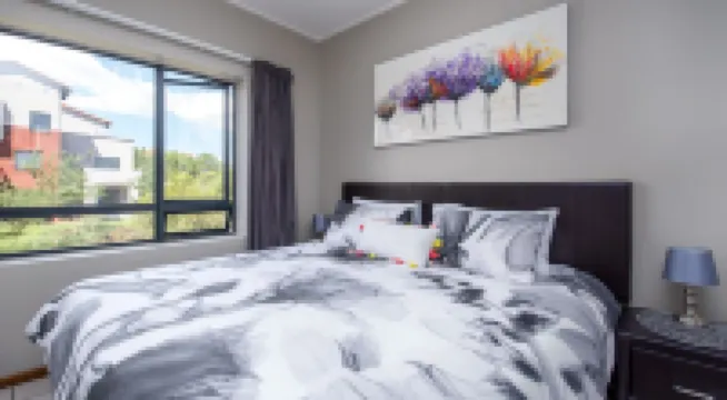 JoziStay @ Jackal Creek Apartments