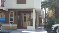 Chez Loutcha Residencial Hotels in Baía das Gatas