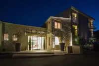 Calma Hotel & Spa Hotels near Kastoria Aquarium
