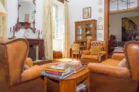 Liiiving in Ofir | Manor Pool House