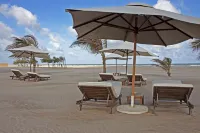 Ocean Beach Resort & Spa - Beach