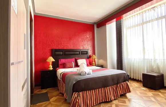 拉斯索拉斯酒店