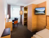 Stadthotel am Römerturm فنادق في كولونيا