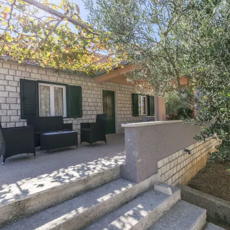 House Santa Barbara Hotels in Postire