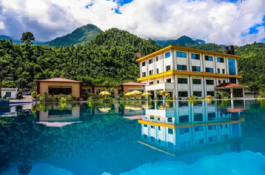 Siddhartha River Side Resort, Chumlingtar