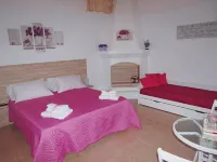 Up Hotels in San Giorgio Ionico