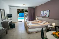Crystallo Apartments Hotel di 