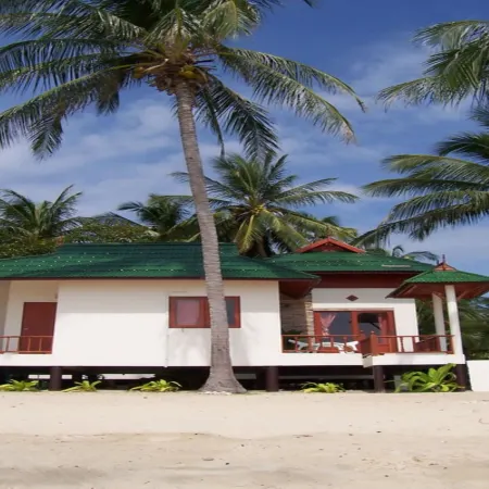 Seetanu Bungalows Отели рядом с достопримечательностью «Хад Яо»