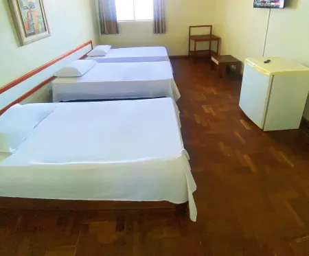 Hotel Nacional Montes Claros Отели в г. Монтес-Кларос