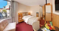 Hotel am Rathaus Hotel dekat University of Applied Sciences Augsburg