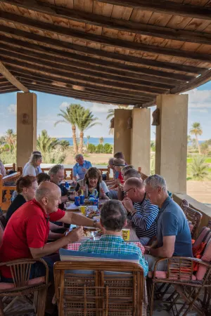 ZAD El Mosafer Guest House Отели в г. Qaroun