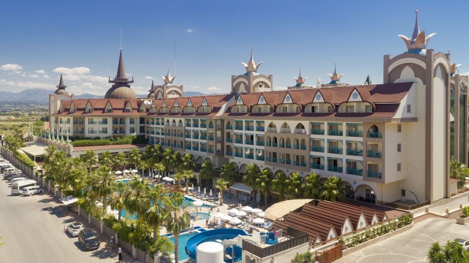 Side Crown Palace Ultra All Inclusive