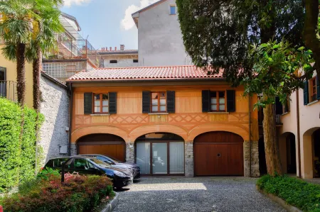 Corte Delle Rondini - Bymyhomeincomo Отели рядом со станцией Como Nord Lago