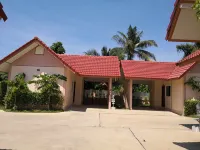 Banmai Resort Hotels in Ang Thong