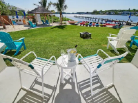 The Bay Resort Hotels in Dewey Beach