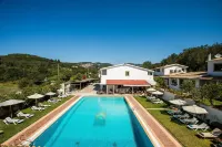 Paradise Inn