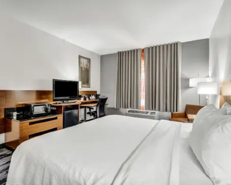 แฟร์ฟิลด์ อินน์แอนด์สวีทส์ ฟอร์ตเวิร์ธ/ฟอสซิลครีก โรงแรมในฟอร์ตเวิร์ธ