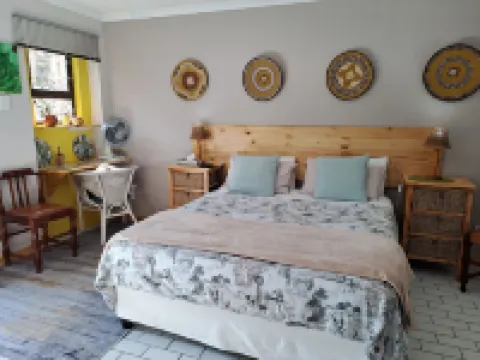 A1 Kynaston Self Catering or Bed and Breakfast