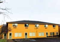 Cottage Grove Inn