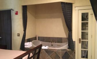 Far View - A Bed & Breakfast Estate