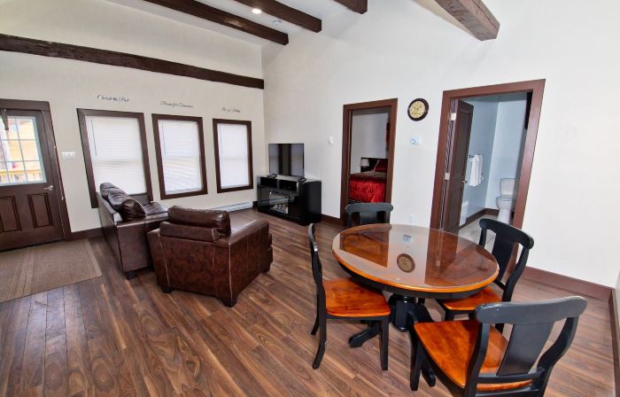 La Digue Suites