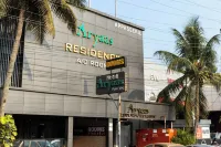 Aryaas Residency Nettoor Hotels in 