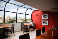 Palmetto Hotel Business la Perla - breakfast