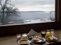 Hostel Inn Bariloche - breakfast