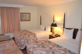 Merced Inn & Suites