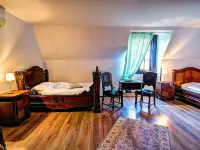 Pałac Krobielowice Hotels in Wroclawski