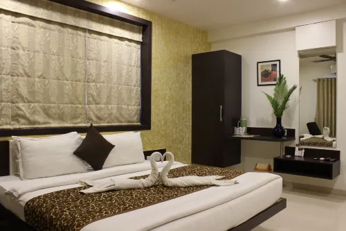 Hotel Jyoti - Airport Shuttle