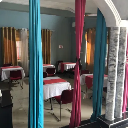 Royal Kamak Hotel