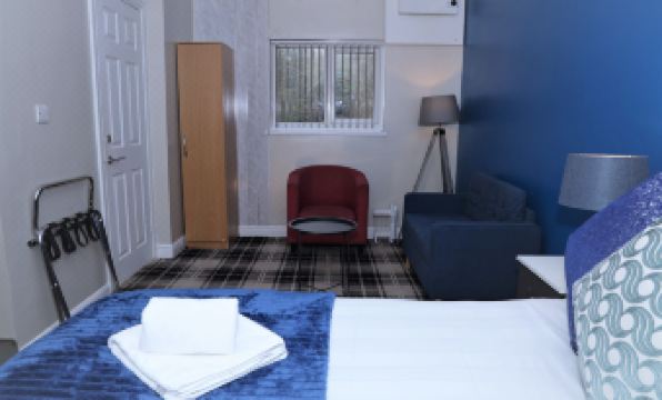 4 Sisters Inn - Housity