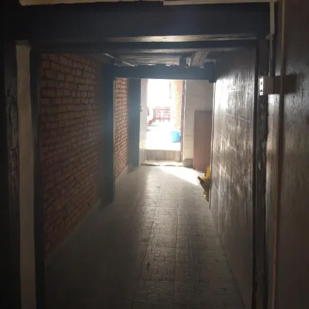 Good Hotel and Resort - Hostel Отели рядом с достопримечательностью «Хадга Деви»