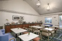 Half Moon Bay Lodge - Frühstück