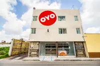 OYO Hotel Familiar Tollan Hotels near Mi Bodega Aurrera Urbana Cholula Puebla