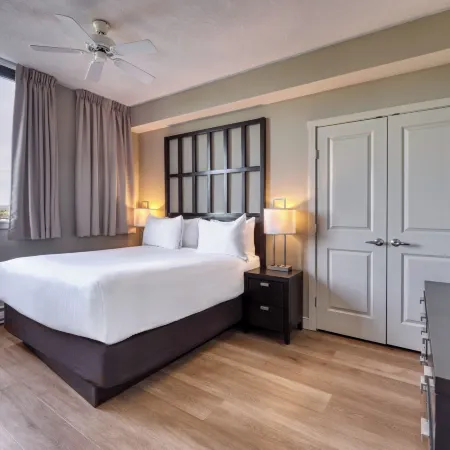 Oswego Hotel