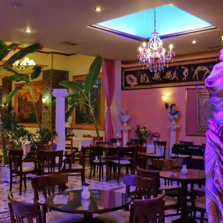 Hotel Kosta Famissi