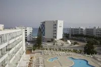 Odessa Beach Hotel - piscine