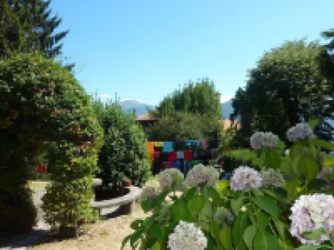 サンタングラ ホステル & ルームズ