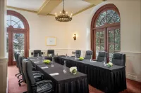 Fairmont le Manoir Richelieu - Pet friendly